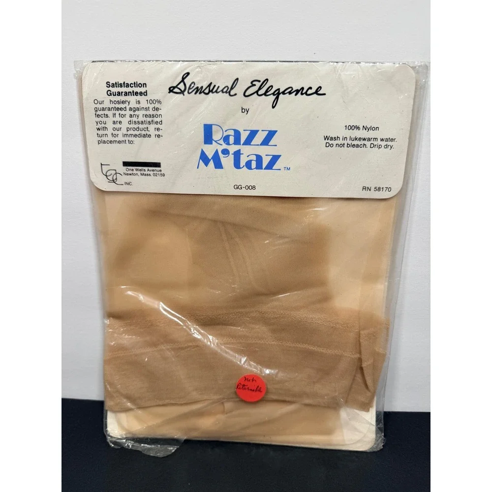 Vintage Razz M'Taz Sensual Elegance Stockings Bone Seamless XT-Fits 11.5-12 1982